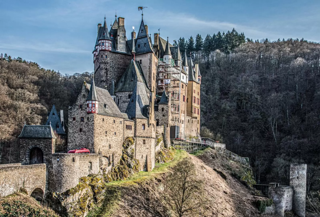 Eltz Castle (Rhineland-Palatinate)